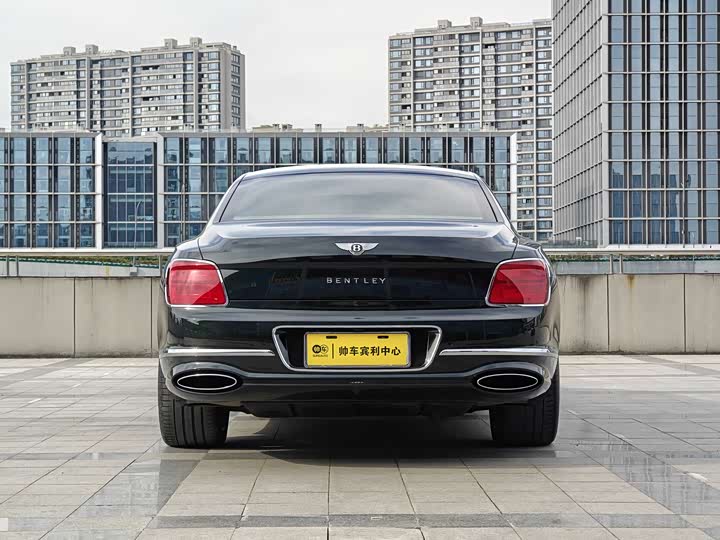Фото 6 - Bentley Flying Spur
