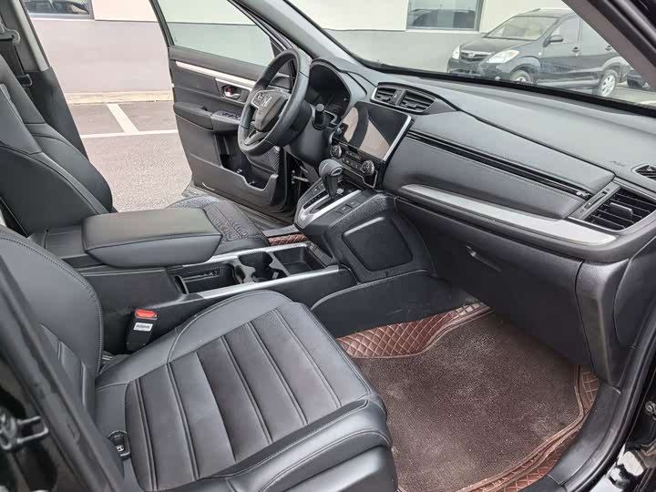 Фото 11 - Honda CR-V