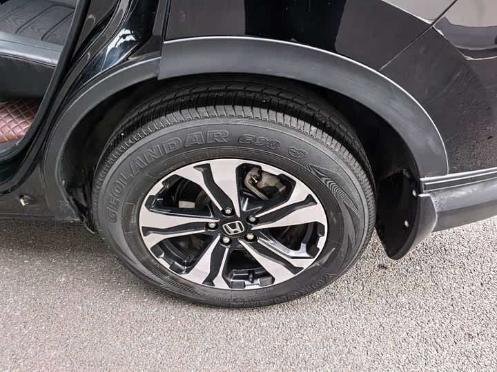 Фото 16 - Honda CR-V