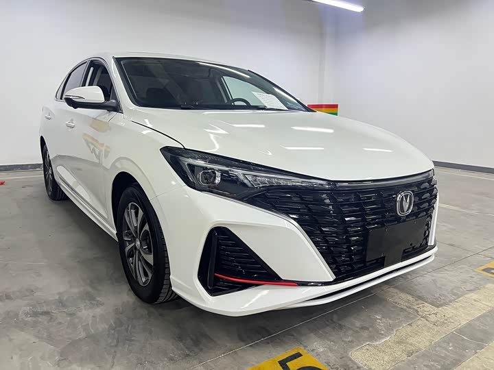 Фото 4 - Changan Eado Plus