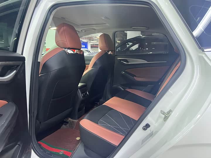 Фото 5 - Changan Eado Plus