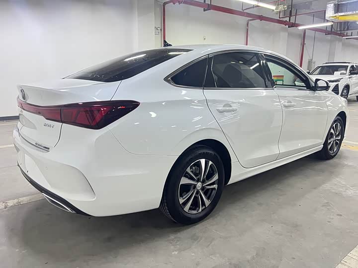 Фото 7 - Changan Eado Plus