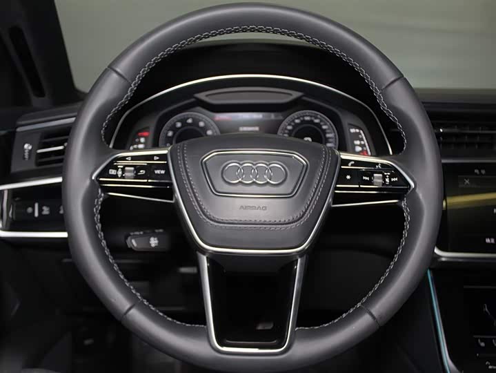 Фото 11 - Audi A6L