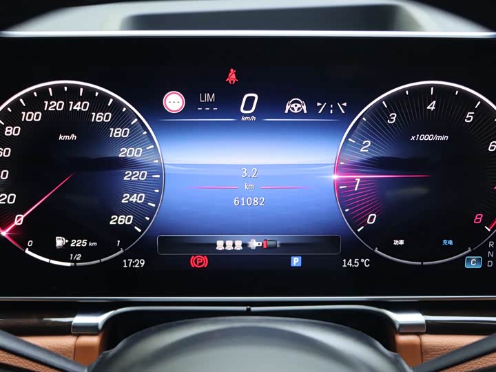 Фото 18 - Mercedes-Benz Maybach S-Class