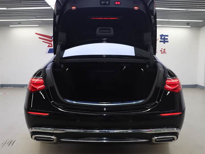 Фото 24 - Mercedes-Benz Maybach S-Class