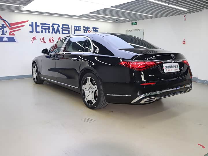 Фото 25 - Mercedes-Benz Maybach S-Class