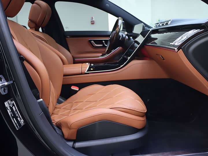 Фото 7 - Mercedes-Benz Maybach S-Class