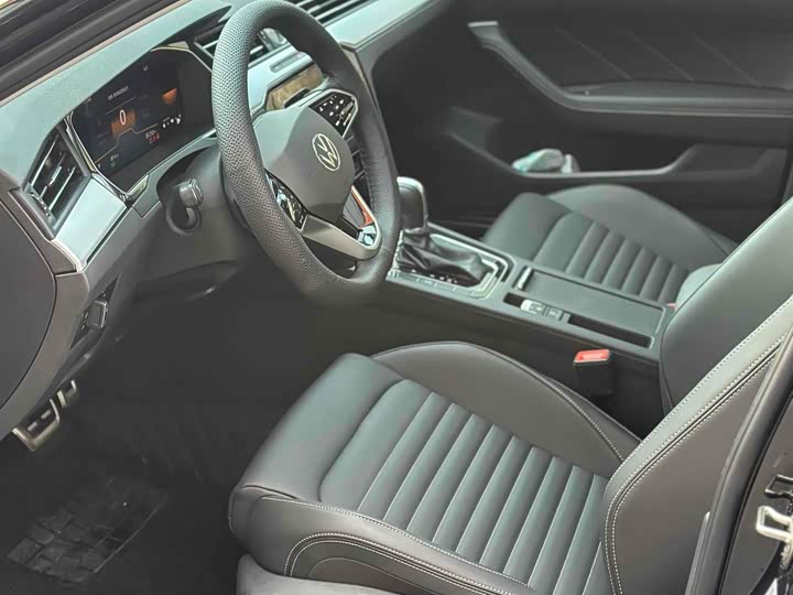 Фото 4 - Volkswagen Magotan