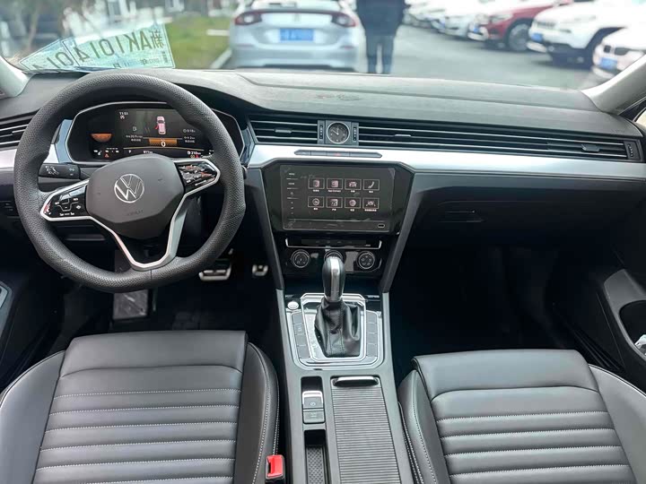 Фото 6 - Volkswagen Magotan