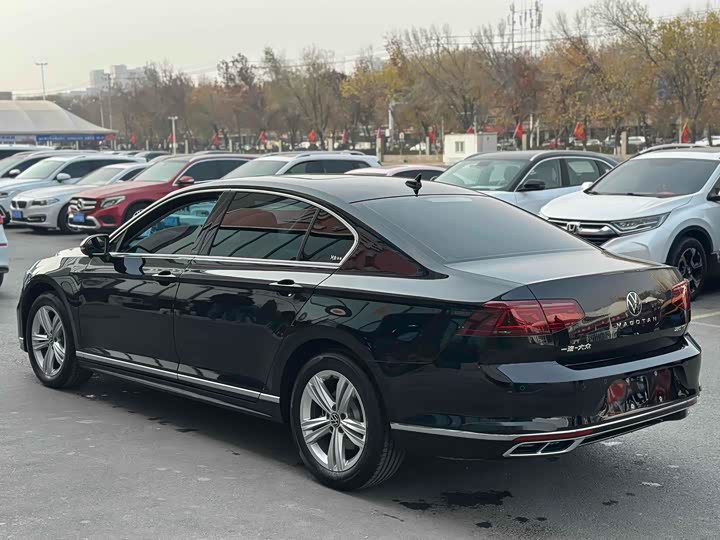 Фото 8 - Volkswagen Magotan