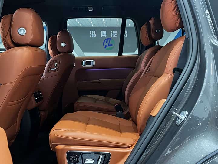 Фото 9 - LiXiang L8