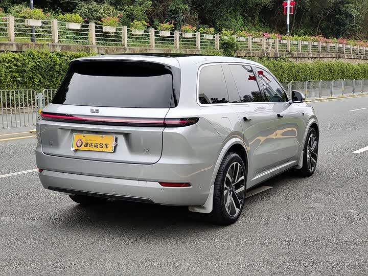 Фото 4 - LiXiang L9