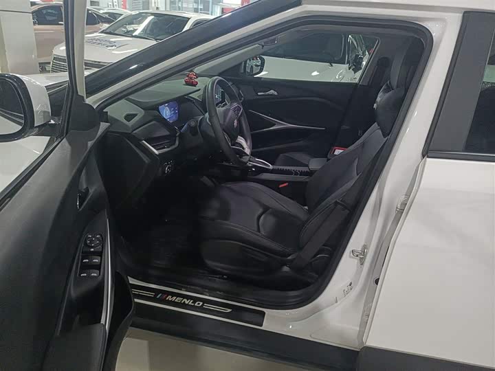 Фото 16 - Chevrolet Menlo