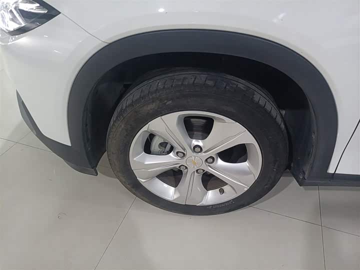 Фото 23 - Chevrolet Menlo