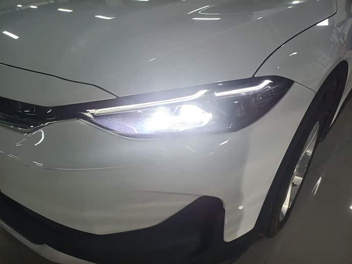 Фото 24 - Chevrolet Menlo