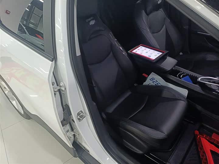 Фото 25 - Chevrolet Menlo