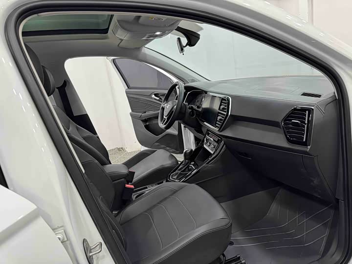 Фото 4 - Jetta VS7