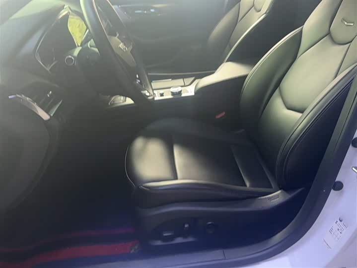 Фото 3 - Cadillac CT5