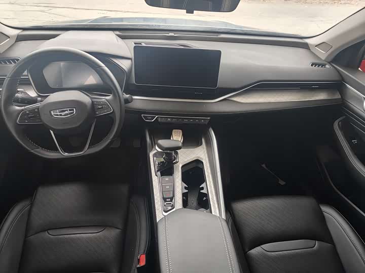 Фото 6 - Geely Preface