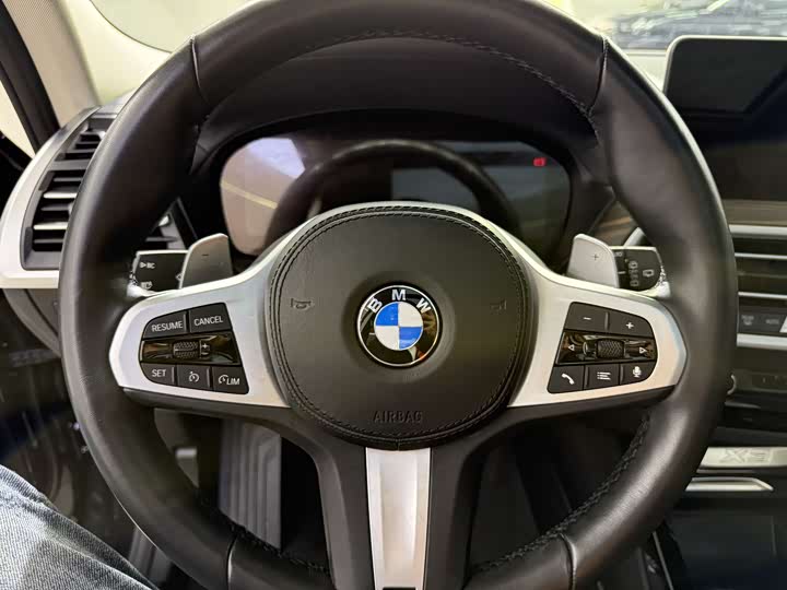 Фото 10 - BMW X3