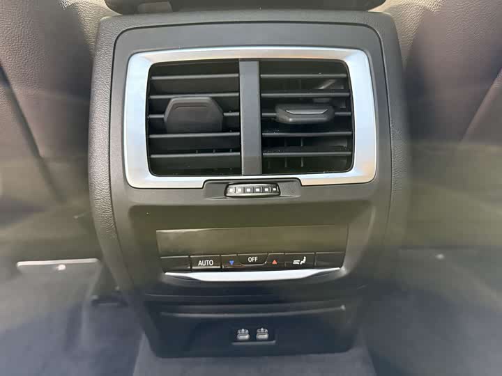 Фото 16 - BMW X3