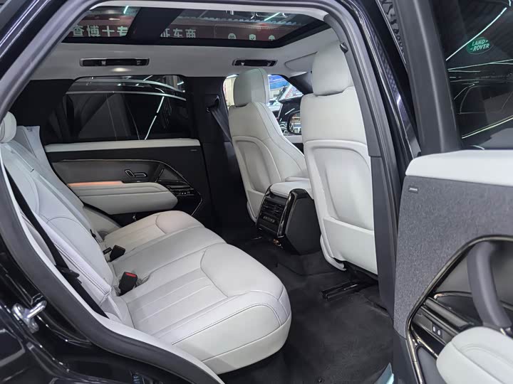 Фото 10 - Land Rover Range Rover Sport