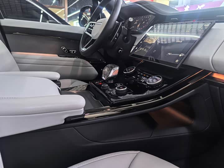 Фото 12 - Land Rover Range Rover Sport