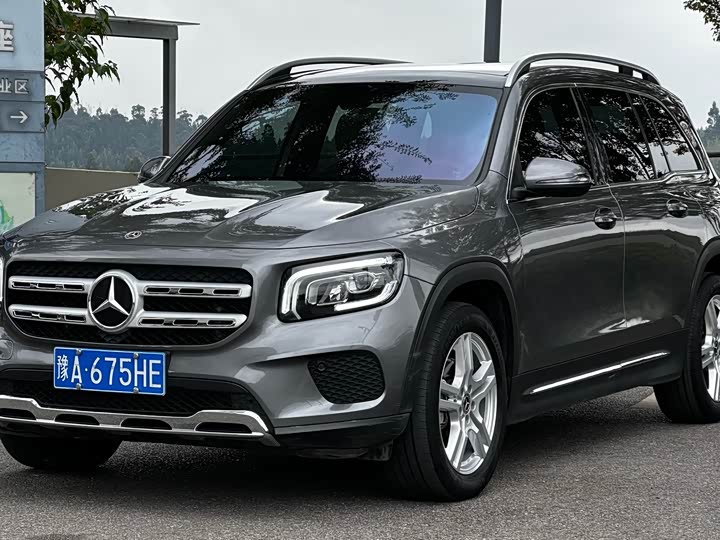 Фото 1 - Mercedes-Benz GLB-Class