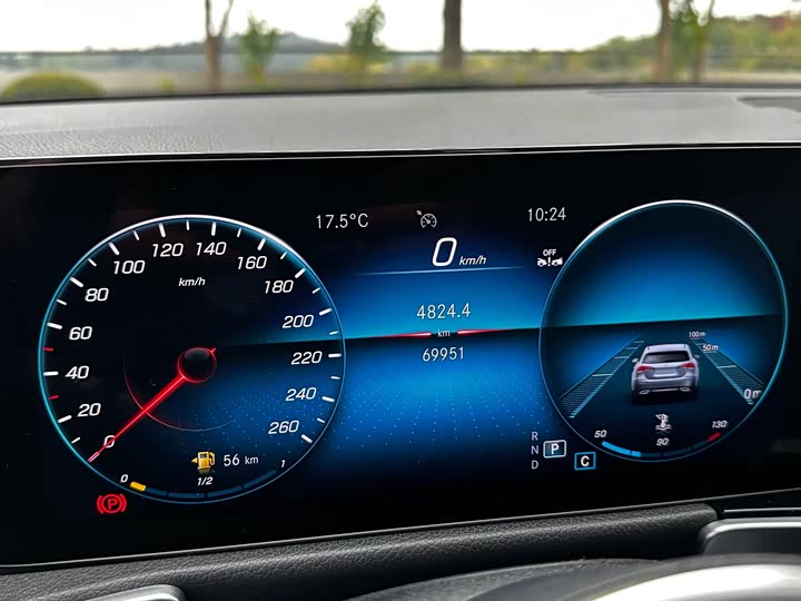 Фото 8 - Mercedes-Benz GLB-Class