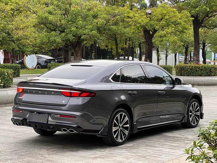 Фото 16 - Geely Preface