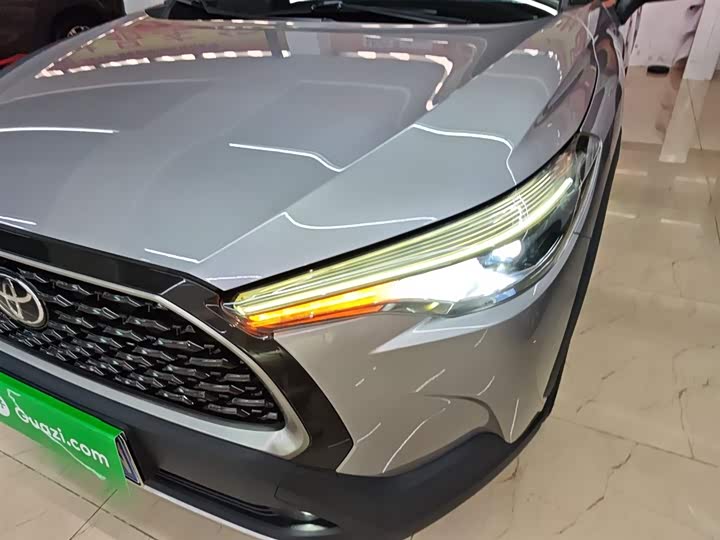 Фото 24 - Toyota Corolla Cross