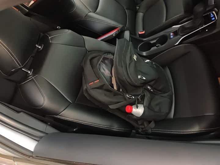 Фото 25 - Toyota Corolla Cross