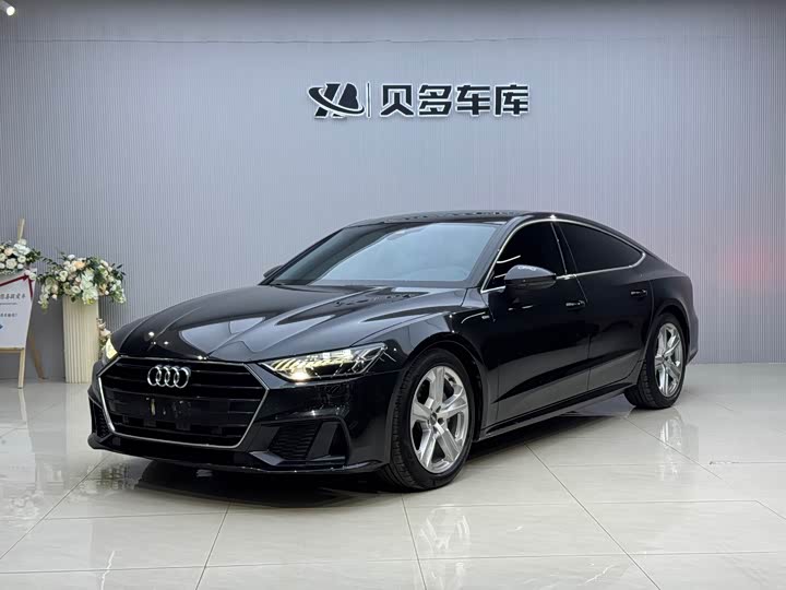 Фото 1 - Audi A7