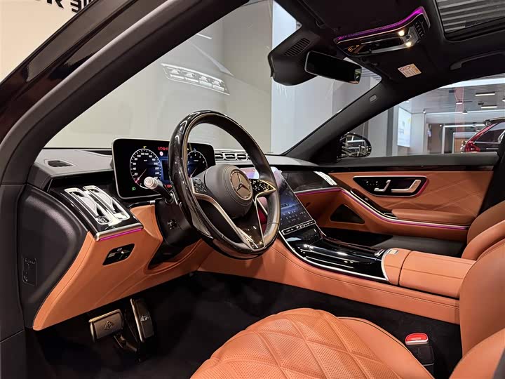 Фото 13 - Mercedes-Benz Maybach S-Class