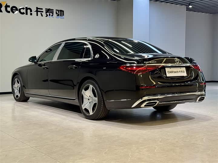 Фото 6 - Mercedes-Benz Maybach S-Class