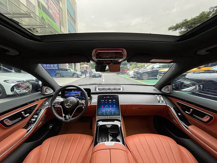 Фото 11 - Mercedes-Benz S-Class