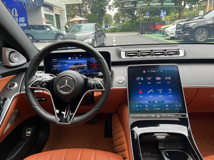 Фото 12 - Mercedes-Benz S-Class