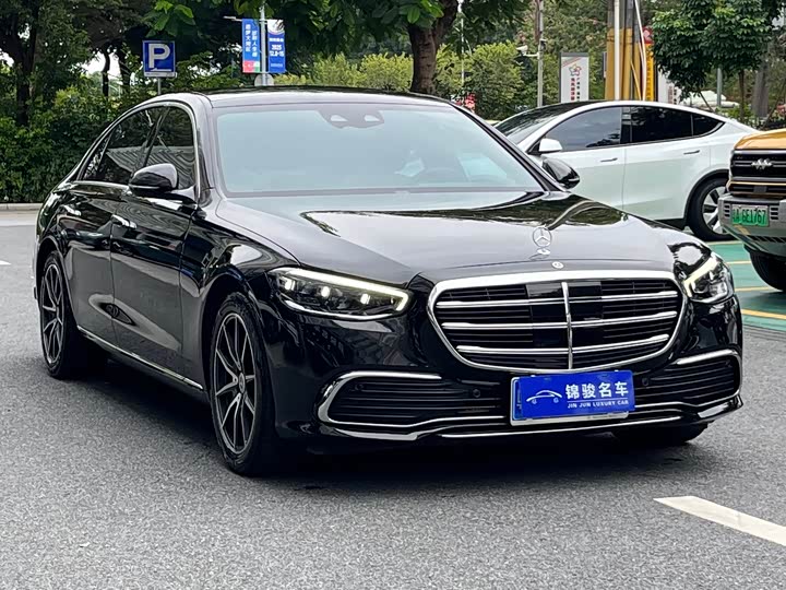 Фото 3 - Mercedes-Benz S-Class