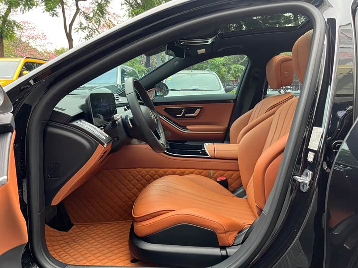 Фото 8 - Mercedes-Benz S-Class