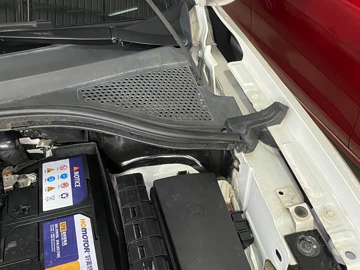 Фото 30 - Volkswagen Tiguan L Pro