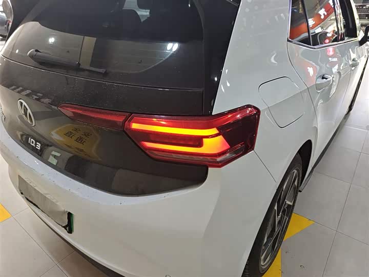 Фото 8 - Volkswagen ID.3