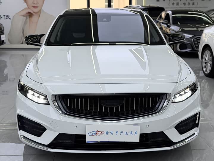 Фото 2 - Geely Preface