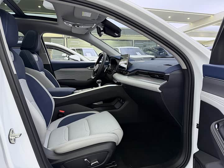 Фото 6 - Geely Preface