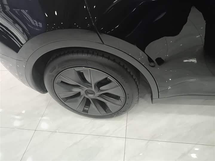 Фото 26 - Tesla Model Y