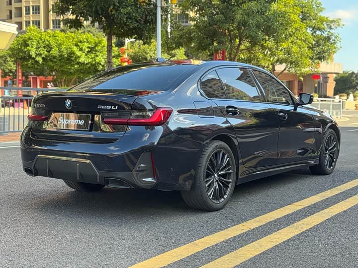 Фото 24 - BMW 3 Series