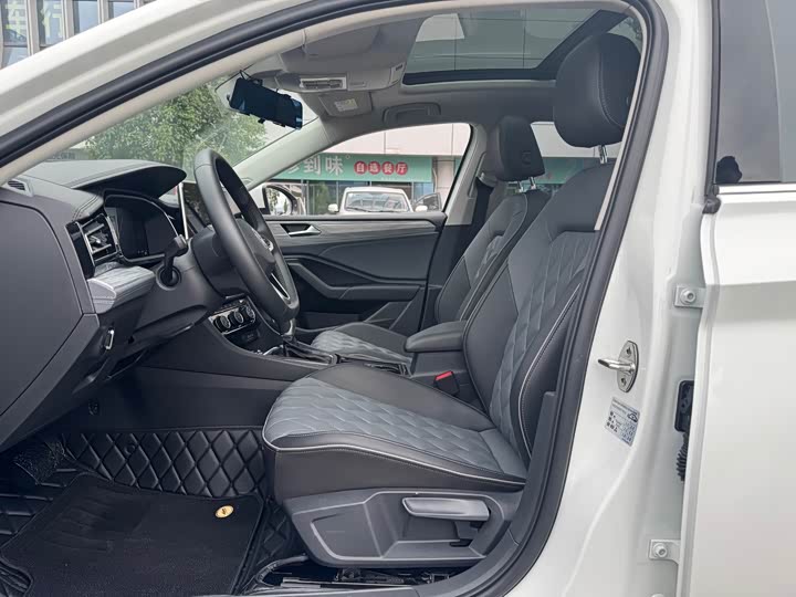 Фото 9 - Volkswagen Sagitar L