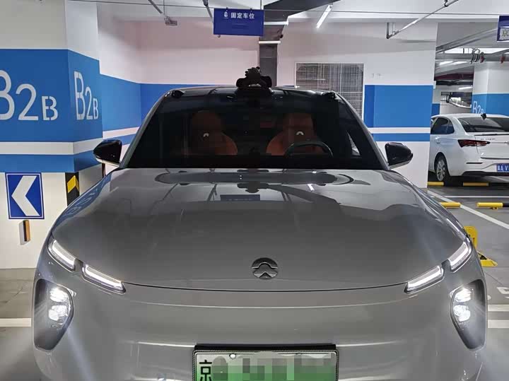 Фото 8 - Nio EC6