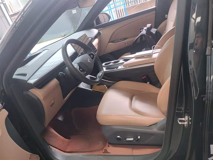 Фото 15 - BAIC Arcfox Alpha T5