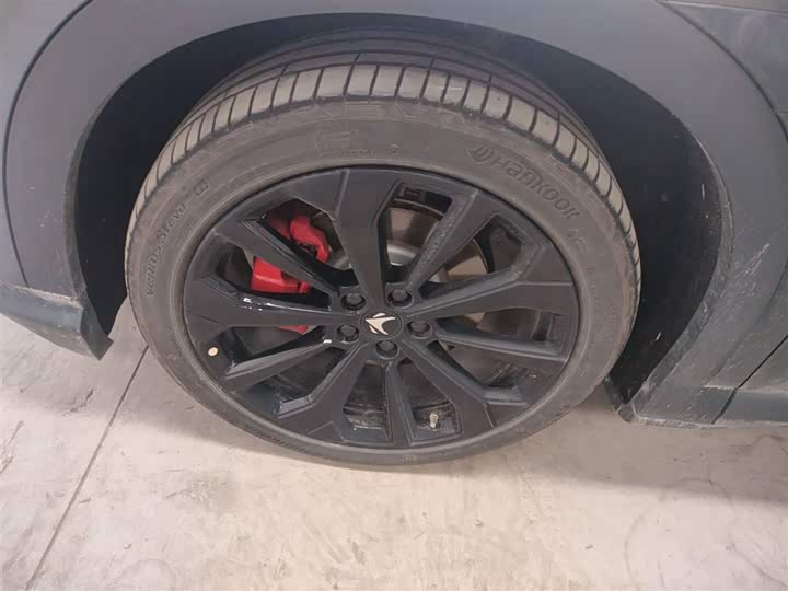 Фото 23 - BAIC Arcfox Alpha T5