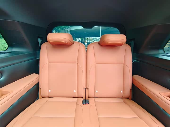 Фото 10 - LiXiang L9